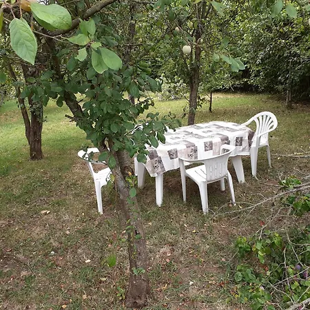 Des Vergers Les Pruniers Vakantiehuis Saint-Pierre-du-Regard